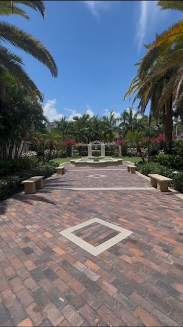 View of The Vinoy Tea Garden